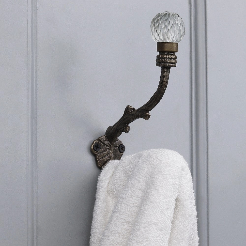 Wall Hooks Installation Made Effortless