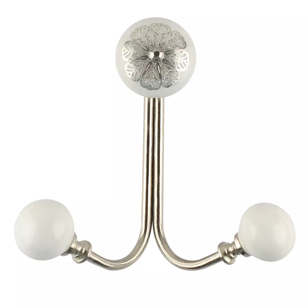 Wall Hooks Installation Made Effortless