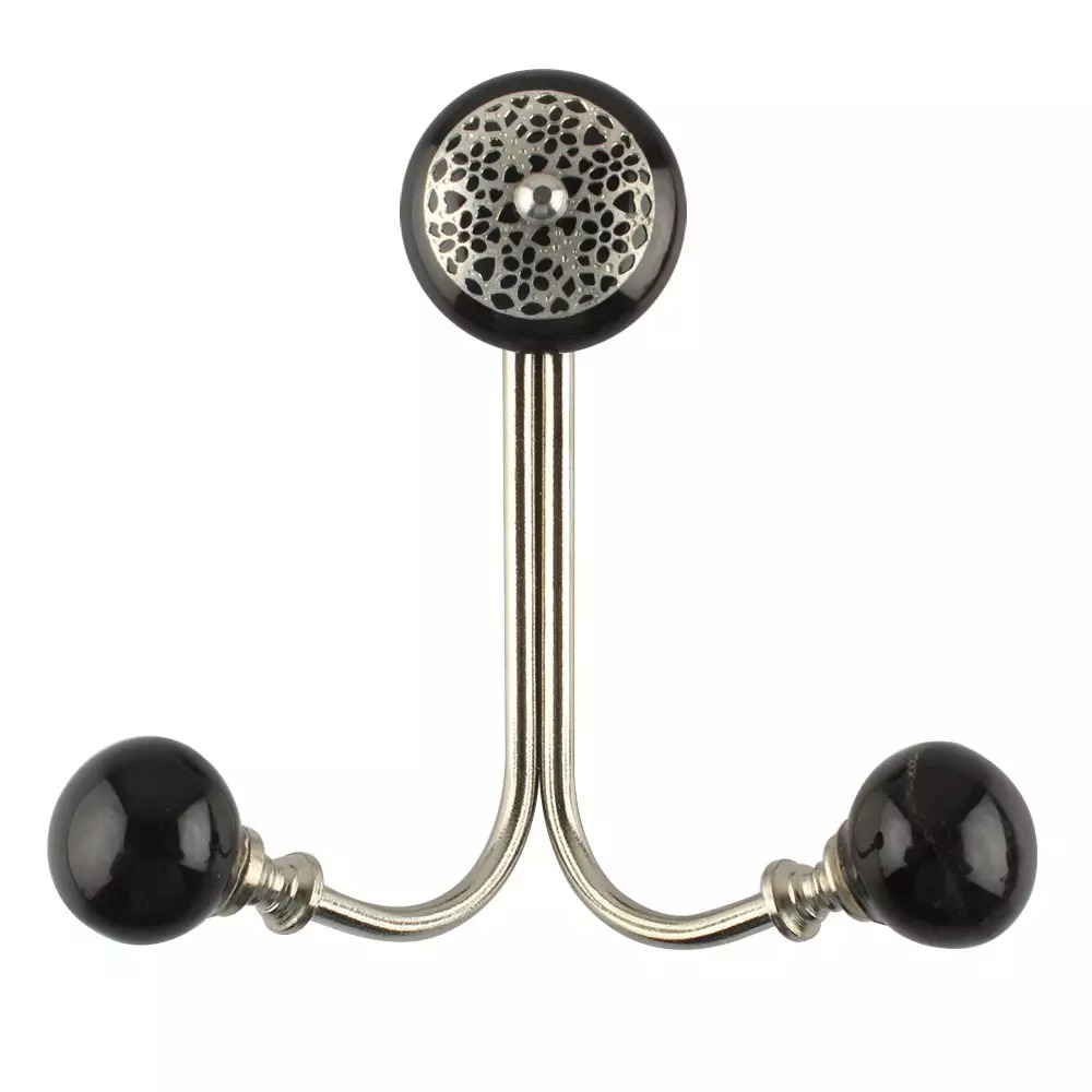 Wall Hooks Installation Made Effortless