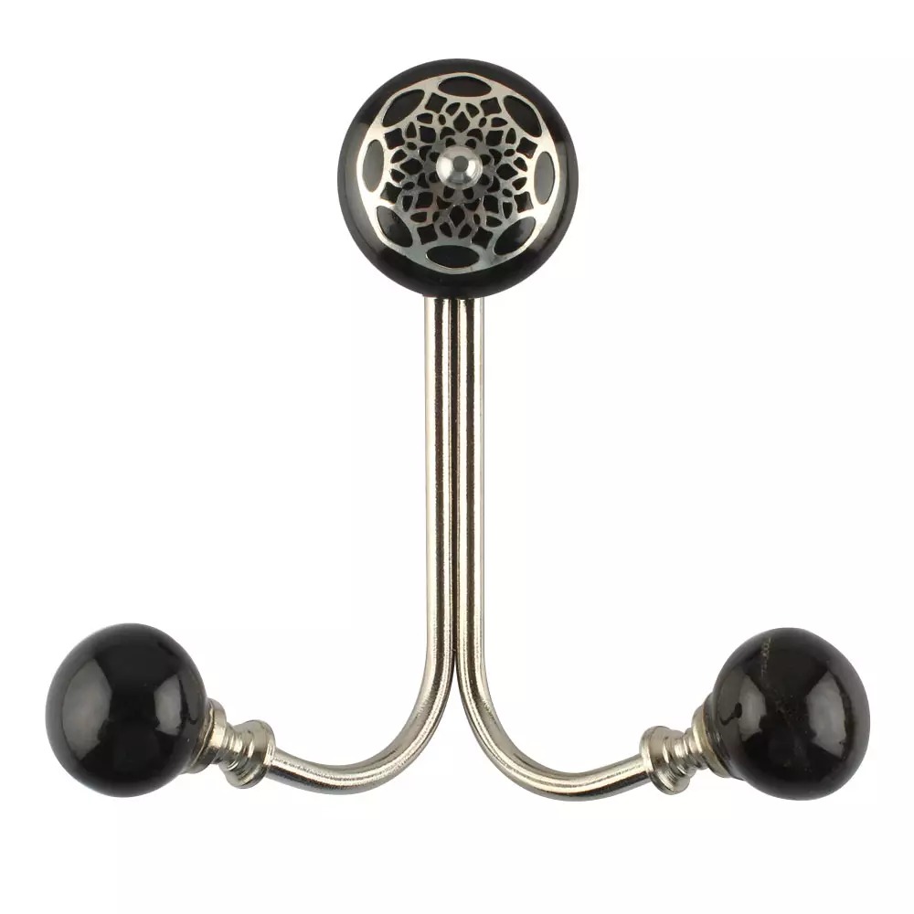 Wall Hooks Installation Made Effortless