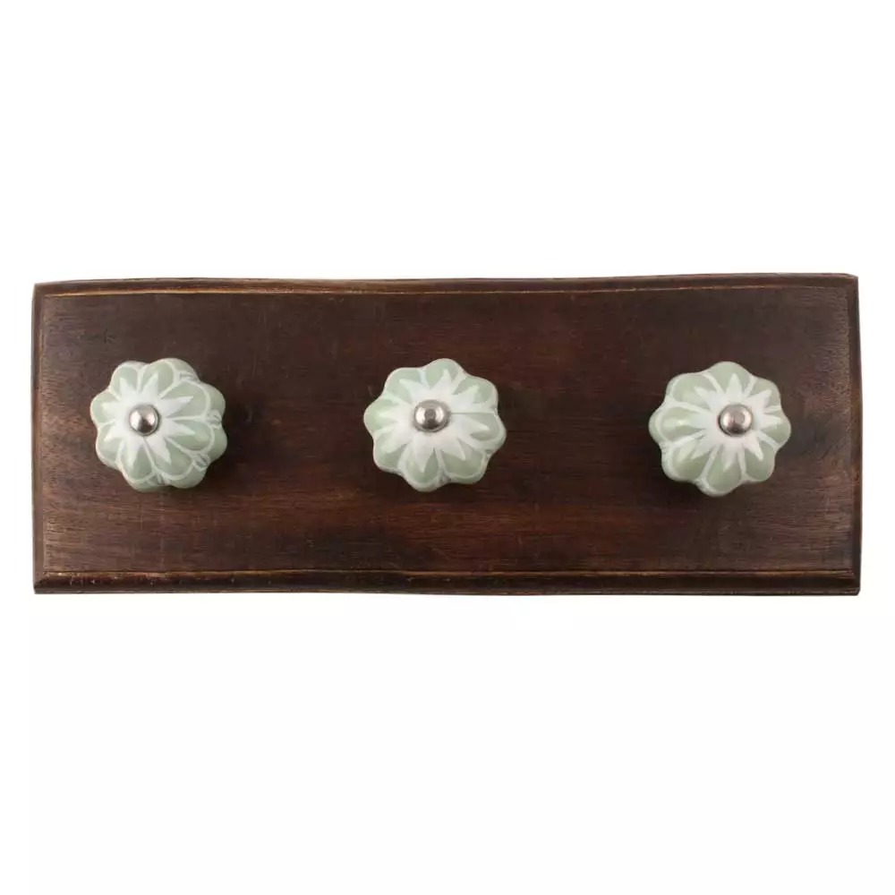 Wall Hooks Installation Made Effortless