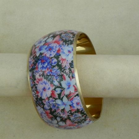 Resin Bangle 22