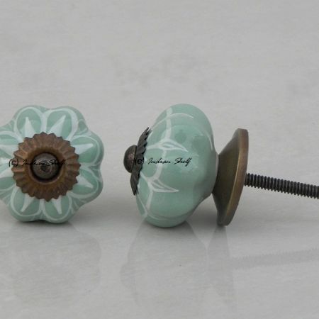 Sage Green Medium Knob