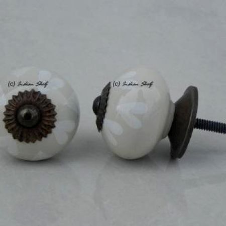 White Heart Cream Knob