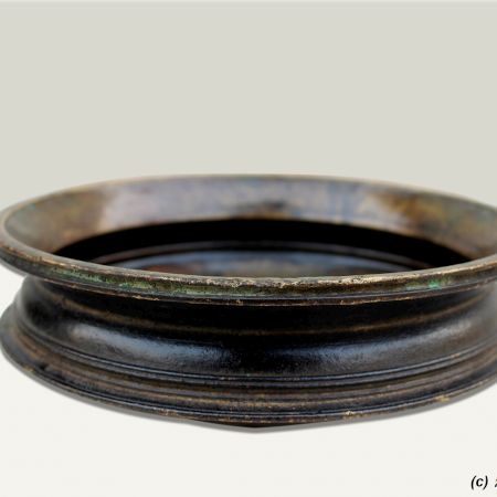 Bronze Urli-9.5 Inches