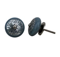 Grey Strewn Flat Knob