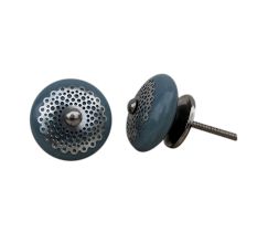 Grey Strewn Flat Knob