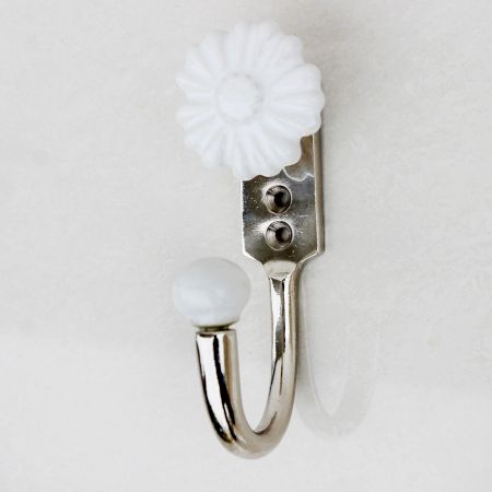 White Daisy Flower Hooks