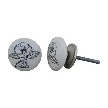 Lily Flat Knob