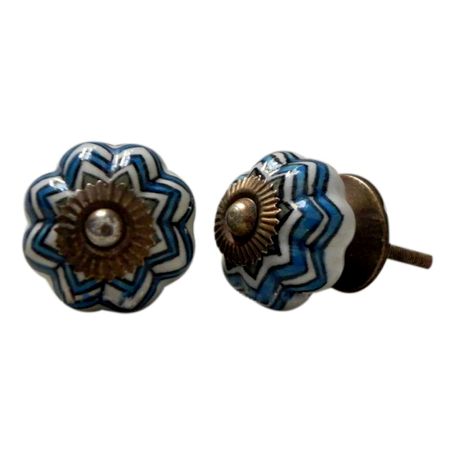 Three Star Medium Knob