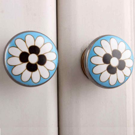 Round Flower Flat Knob