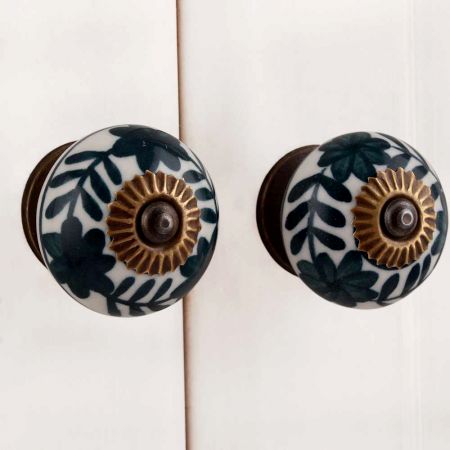 Dark Green Flower Knob