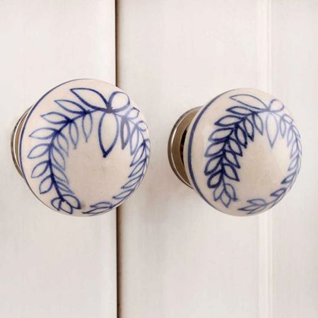 Olive Branch Ceramic Knob (1)