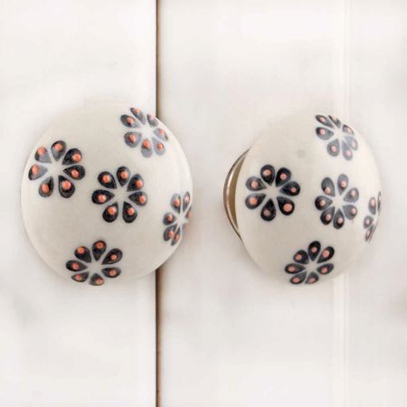 Grey Embossing Flower Knob