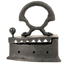 Vintage Coal Sad Iron Press Iron Tone Pot Metal with Small Latch