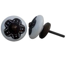 White Strewn Flat Knob-06