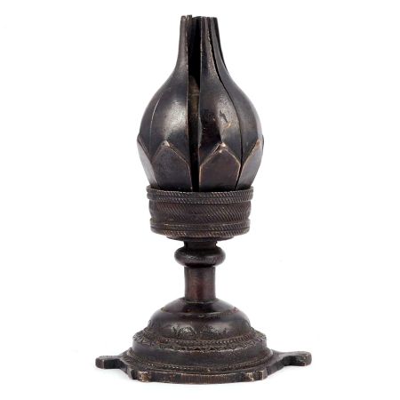 Bronze Lotus Oil Lamp
