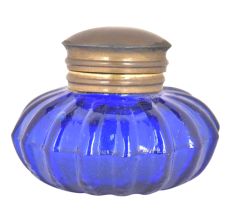 Vintage Style Round Blue Ink Pot