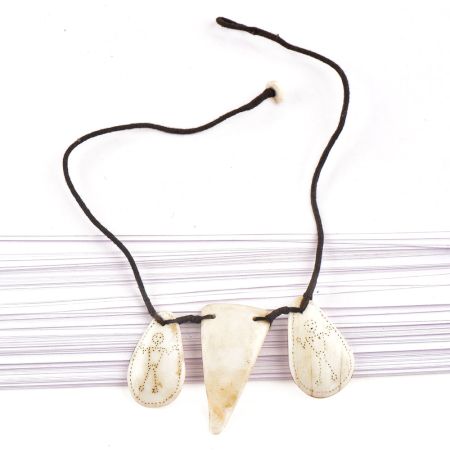 Tribal Style Sea Shell Pendent Necklace With Black Cord
