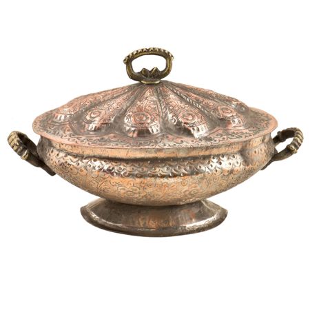 Engraved Rice Bowl With Delicate Design On The Lid And Handles