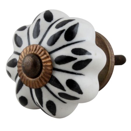 Black Shamrock Knob