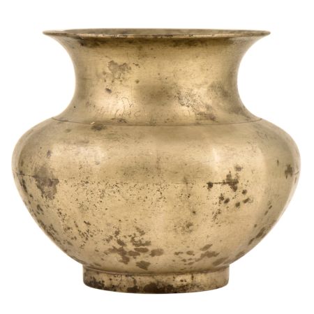 7 December 1986 Engraved Fkloral Design Ritual Brass Pot