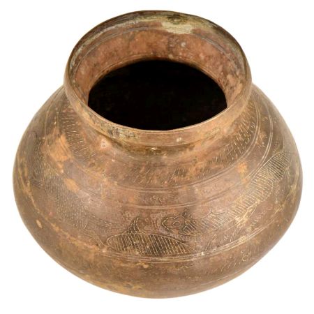 Home Decor Vertical Stripes Brass Holy Water Pot