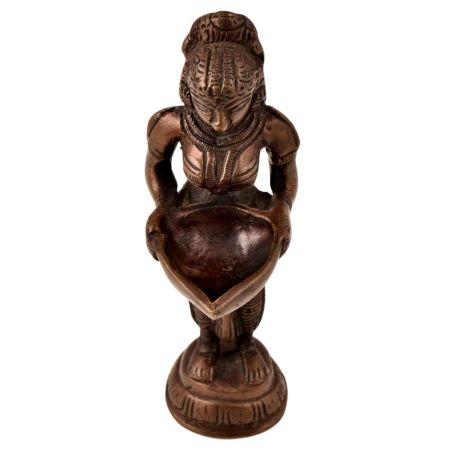 Brass Welcome Lady Holding A Lamp