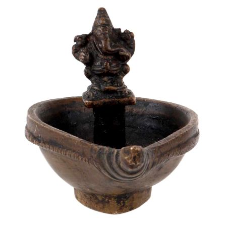Brass Diya Oil Lamp with Ganesha Statue Gifting Lamp