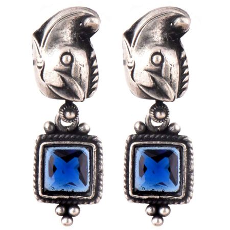 Contemporary 92.5 Sterling Silver Earrings Square Blue Topaz Stone In Rope Border