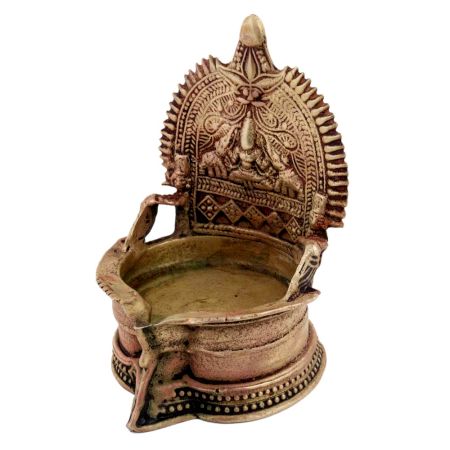 Brass Puja Gajllaxmi Vilakku Oil Lamp For Home Decoration