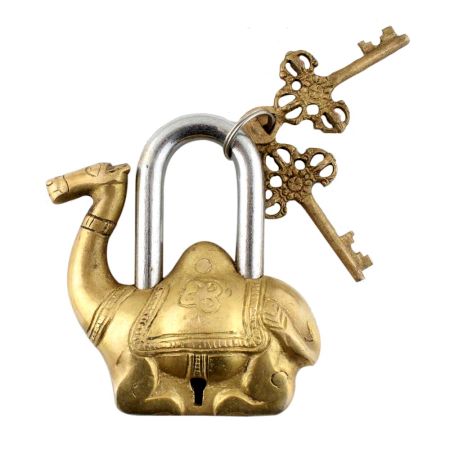 Golden Sitting Camel Decorative Lock With Keys In Pair 