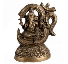 Ganesha With Auspicious Om Symbol Design