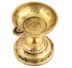 Handcrafted Golden Brass Puja Oil Diya With Single Face