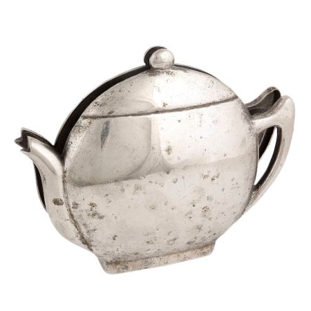 Silver Teapot Decor Item For Your Home
