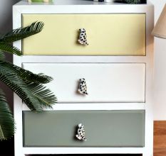 Black Dotted Ceramic Bird Knob