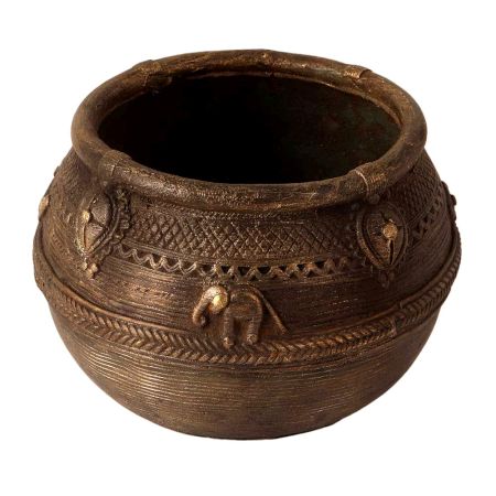 Handcrafted Mana Bowl for Home Decoration