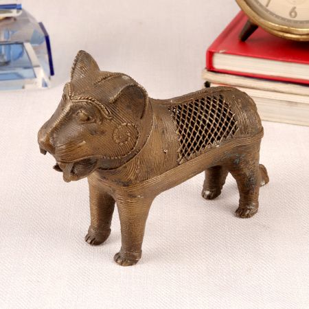 Traditional Lion Statue in Tribal Art