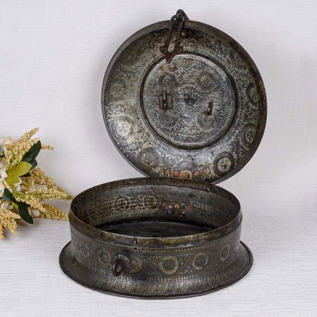 High-Quality Brass Jewelry Box for Home DÃ©cor