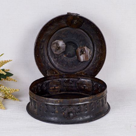 Adorable Handmade Jewelry Box Made of Brass