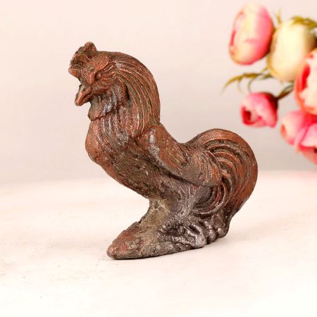 Metal Rooster Hencock Statue in English Art