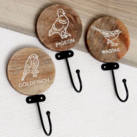 3 Pieces Brown Wooden Bird Design Hooks For Keys