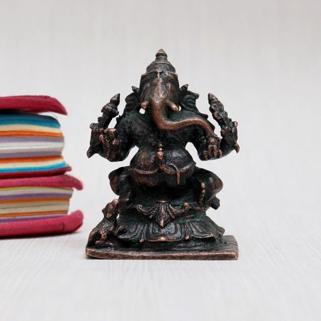 Hindu God Lord Ganesha Copper Statue for Prayer Room