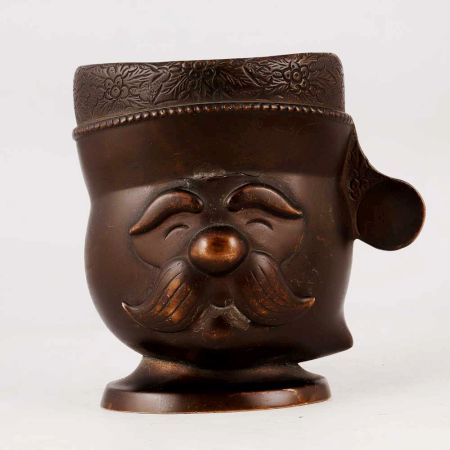 Handcrafted High-Quality Brass Pen Stand in Antique Finish