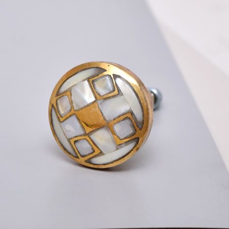 Golden Brass Metal Shell Drawer Knobs