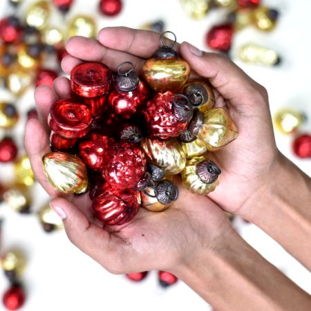 Set of 25 Pieces Red and Golden Tiny Christmas Ornaments In Assorted Styles