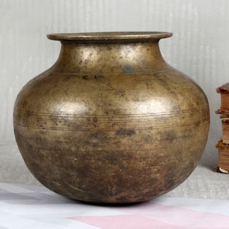 Vintage Brass Cooking Pot for Home Decoration
