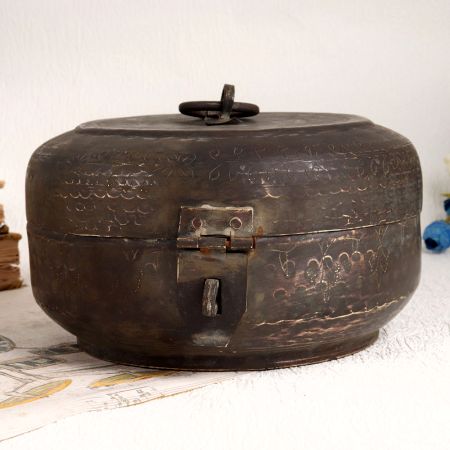 Handcrafted Finest Brass Chapati Box in Brown Finish