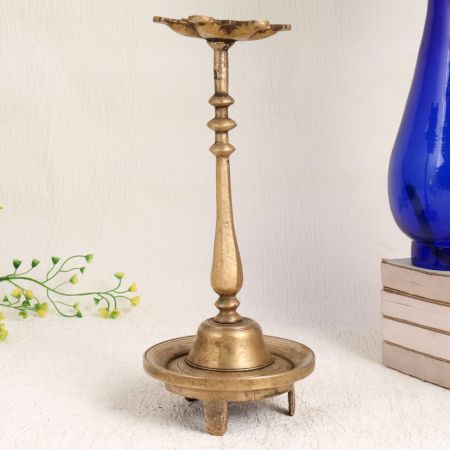 Adorable Vintage Brass Oil Lamp for Decor and Collection
