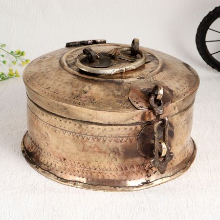Vintage Finest Brass Jewelry Box for Decoration